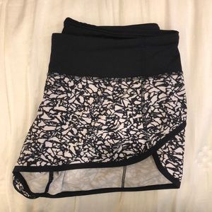 Lulu Lemon shorts